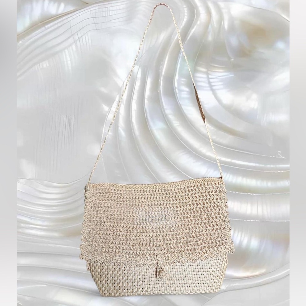 Vintage Woven Shoulder Bag - Picture 2 of 5